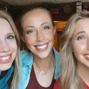 Meet your Posher, Kaylee